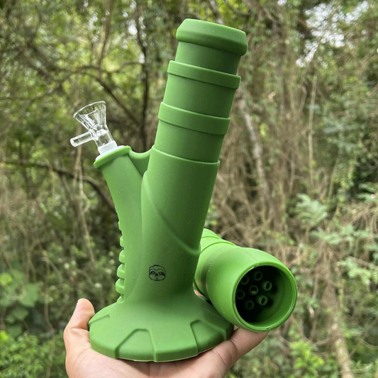 Como limpar o bong de silicone (passo a passo sem danificar)?
